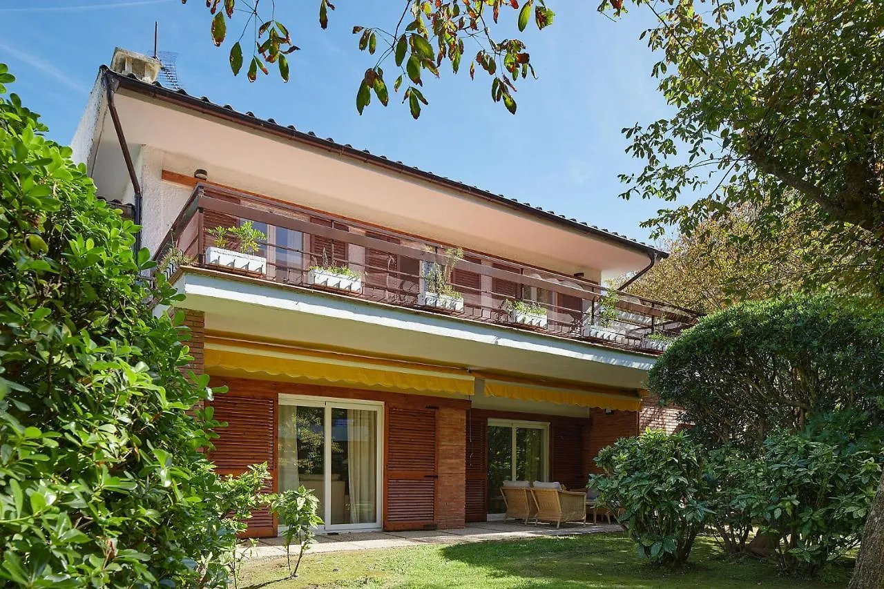 Aterian Villa Aresti Zarautz 0*,  Spain